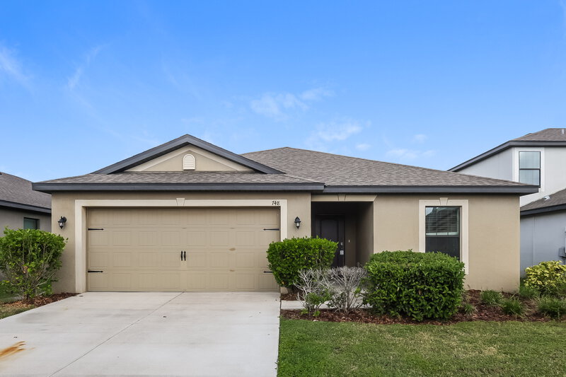 1,780/Mo, 748 Chatham Walk Dr Ruskin, FL 33570 External View