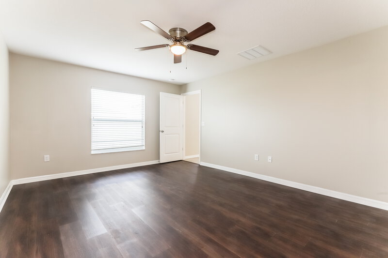 3,790/Mo, 6825 Hazelnut Spice Drive Ruskin, FL 33573 Bedroom View