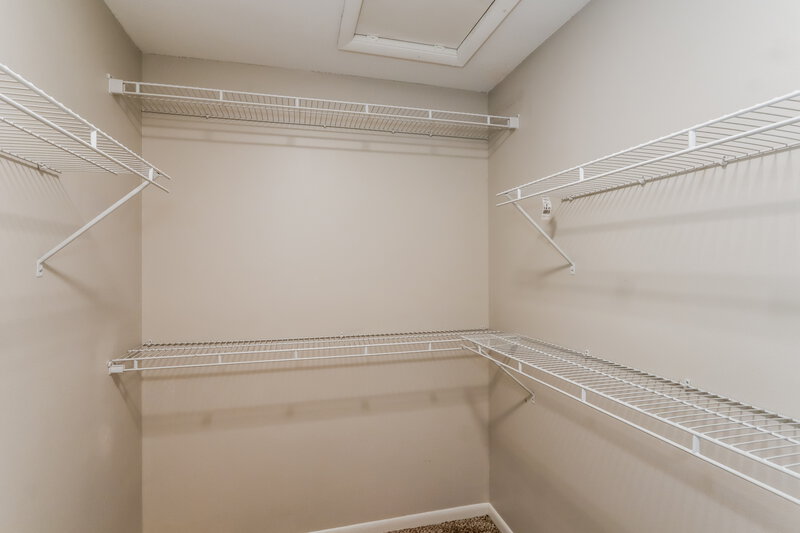 2,495/Mo, 15918 Mystic Way Tampa, FL 33624 Amenities View