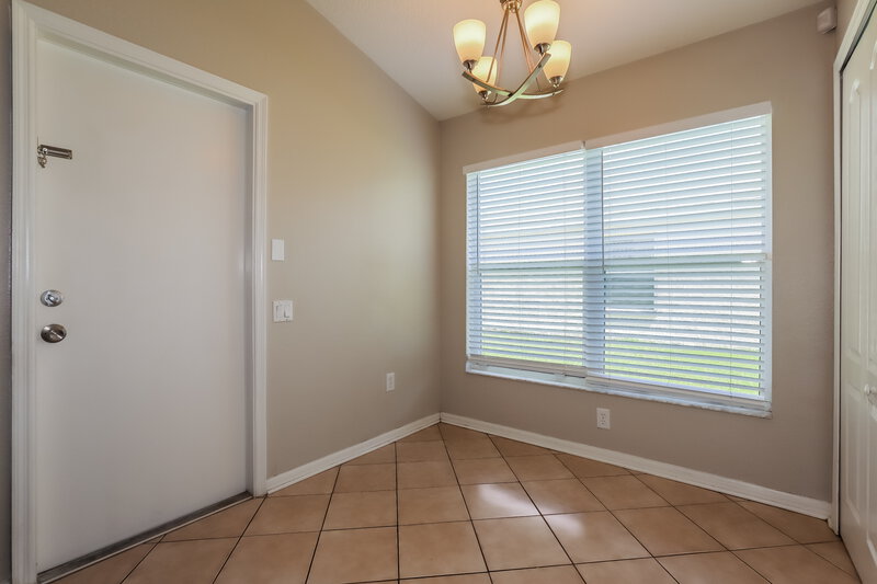 2,330/Mo, 29942 Morningmist Drive Wesley Chapel, FL 33543 Dining Room View