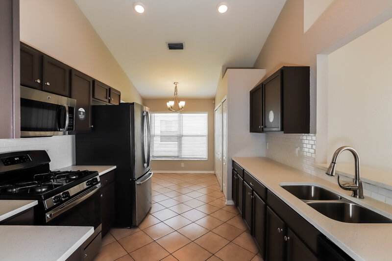 2,330/Mo, 29942 Morningmist Drive Wesley Chapel, FL 33543 Kitchen View