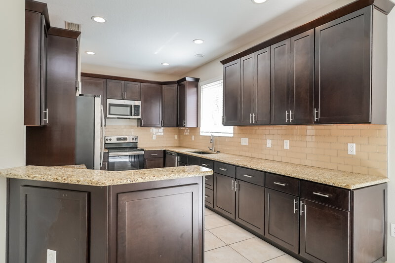 3,600/Mo, 9251 Wellstone Drive Land O Lakes, FL 34638 Kitchen View 2