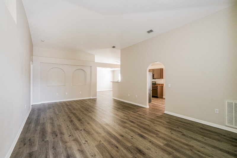 2,285/Mo, 30301 Rattana Court Wesley Chapel, FL 33545 Living Room View 2