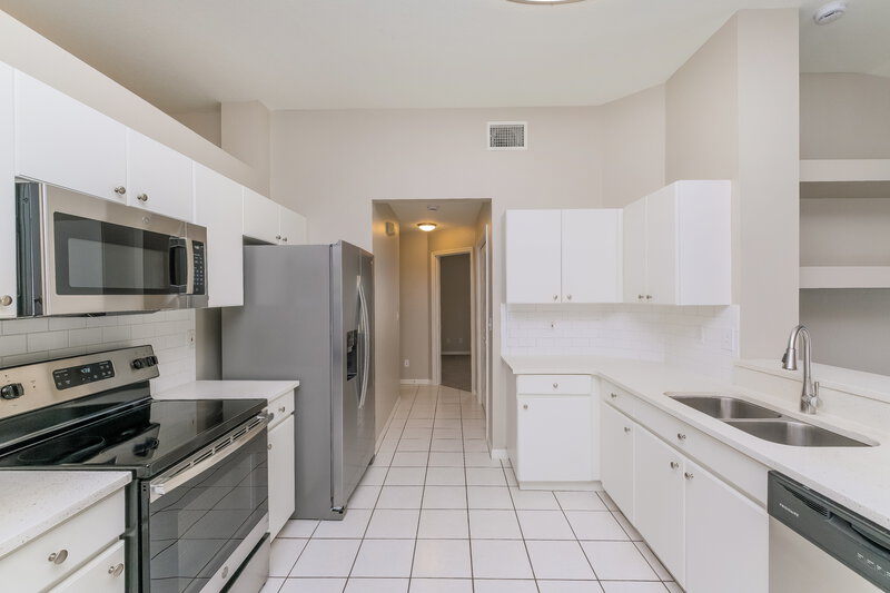 2,245/Mo, 1344 Dragon Head Drive Valrico, FL 33594 Kitchen View
