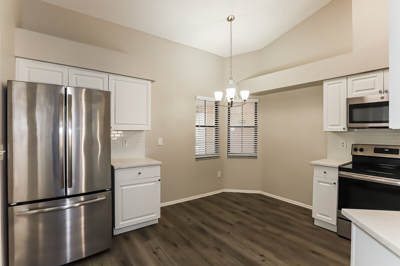 2,260/Mo, 11504 Smokethorn Drive Riverview, FL 33579 Kitchen View