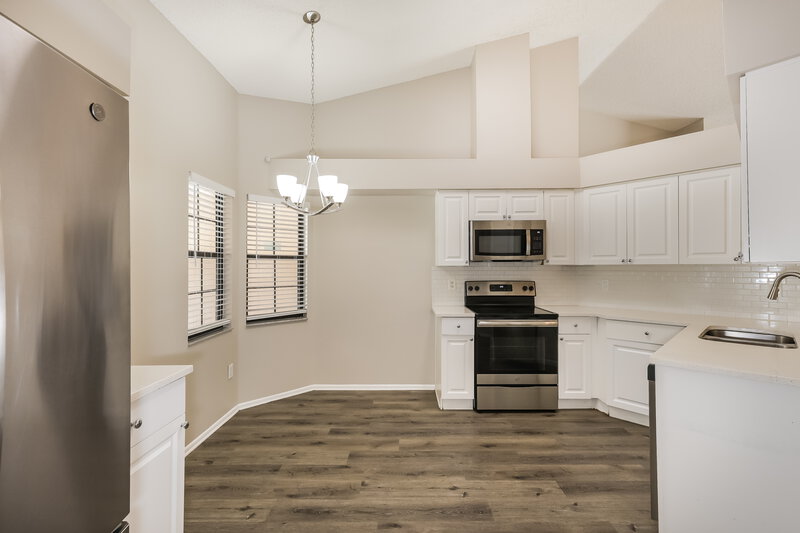 2,250/Mo, 11504 Smokethorn Drive Riverview, FL 33579 Kitchen View