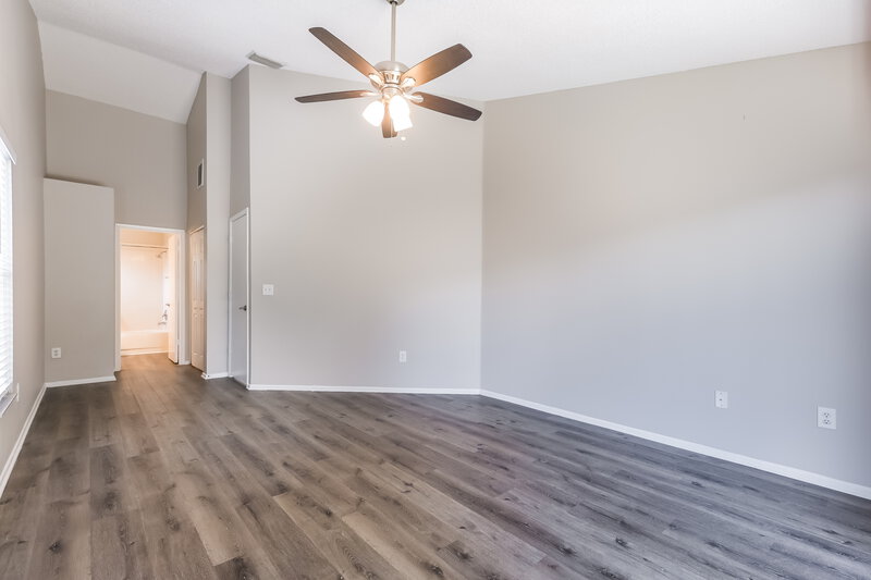 2,250/Mo, 11504 Smokethorn Drive Riverview, FL 33579 Main Bedroom View 2