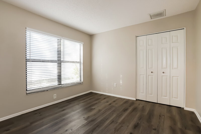 2,260/Mo, 11504 Smokethorn Drive Riverview, FL 33579 Bedroom View 3