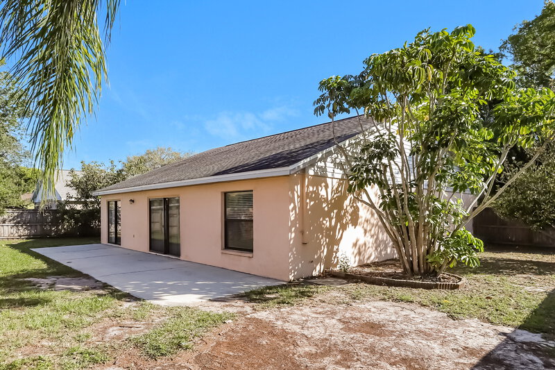 2,260/Mo, 11504 Smokethorn Drive Riverview, FL 33579 Rear View