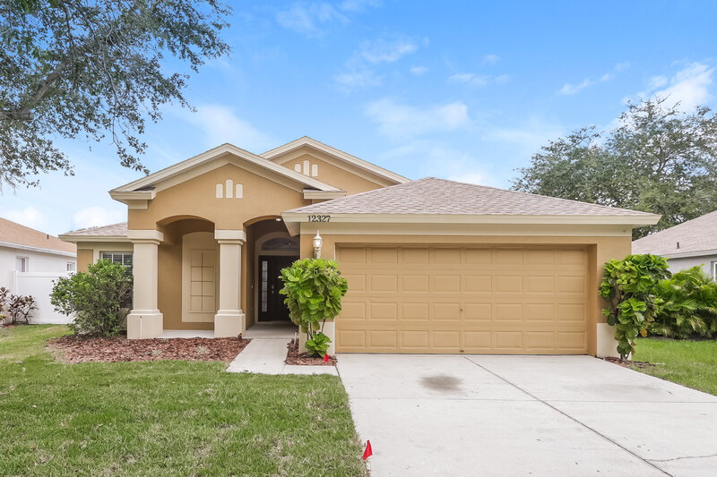 2,285/Mo, 12327 Hawkeye Point Place Riverview, FL 33578 External View