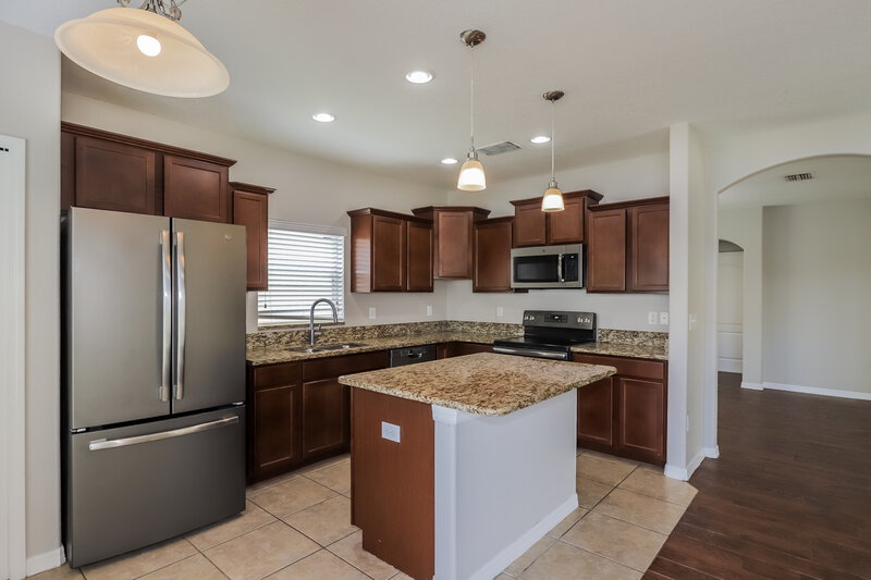 2,270/Mo, 1126 Seminole Sky Drive Ruskin, FL 33570 Kitchen View 2