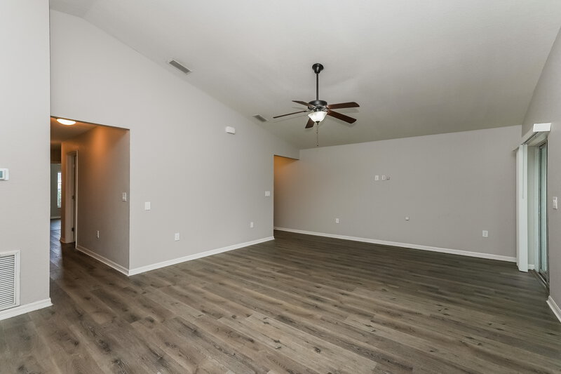1,915/Mo, 4049 Sundance Place Loop Mulberry, FL 33860 Living Room View