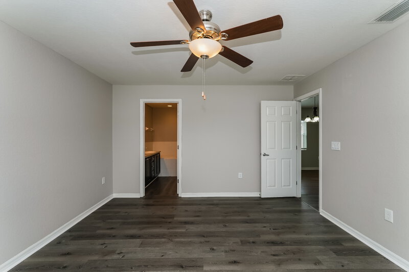 1,915/Mo, 4049 Sundance Place Loop Mulberry, FL 33860 Main Bedroom View 2