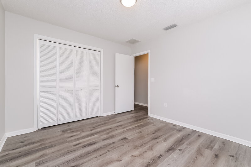 2,330/Mo, 4828 Crestknoll Ln New Port Richey, FL 34653 Bedroom View 4