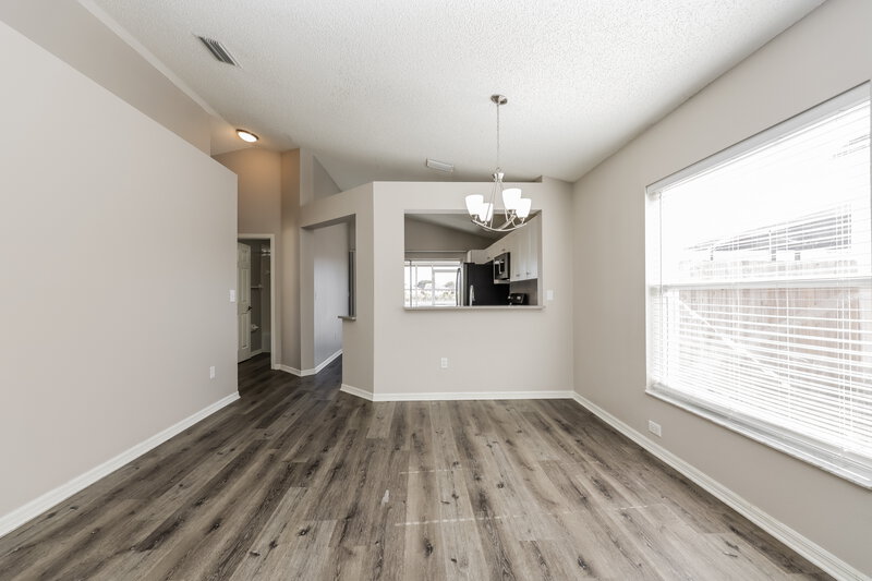 2,120/Mo, 22649 Saint Thomas Circle Lutz, FL 33549 Dining Room View