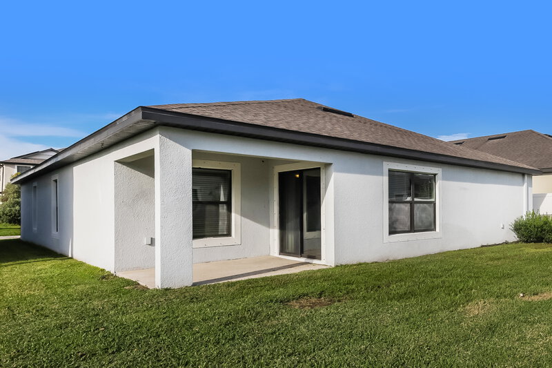 2,490/Mo, 11849 Valhalla Woods Drive Riverview, FL 33579 Rear View