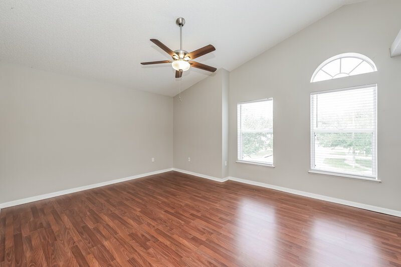 2,390/Mo, 30426 Birdhouse Drive Wesley Chapel, FL 33545 Main Bedroom View