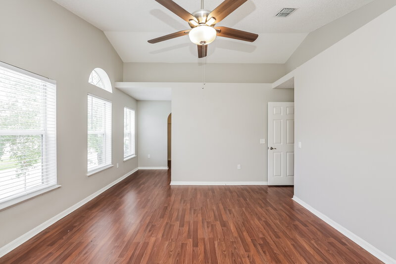 2,390/Mo, 30426 Birdhouse Drive Wesley Chapel, FL 33545 Main Bedroom View 2