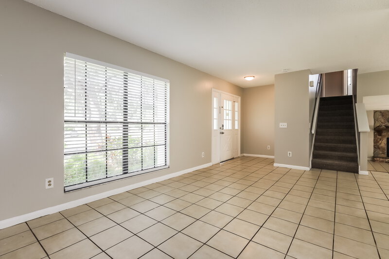 2,350/Mo, 1421 Peachfield Drive Valrico, FL 33596 Living Room View