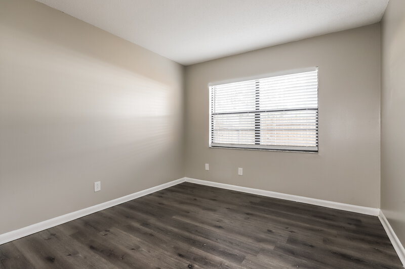 2,350/Mo, 1421 Peachfield Drive Valrico, FL 33596 Bedroom View 3