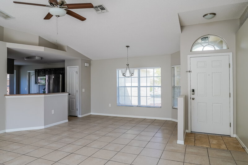 2,055/Mo, 10312 Fairchild Road Spring Hill, FL 34608 Living Room View 2