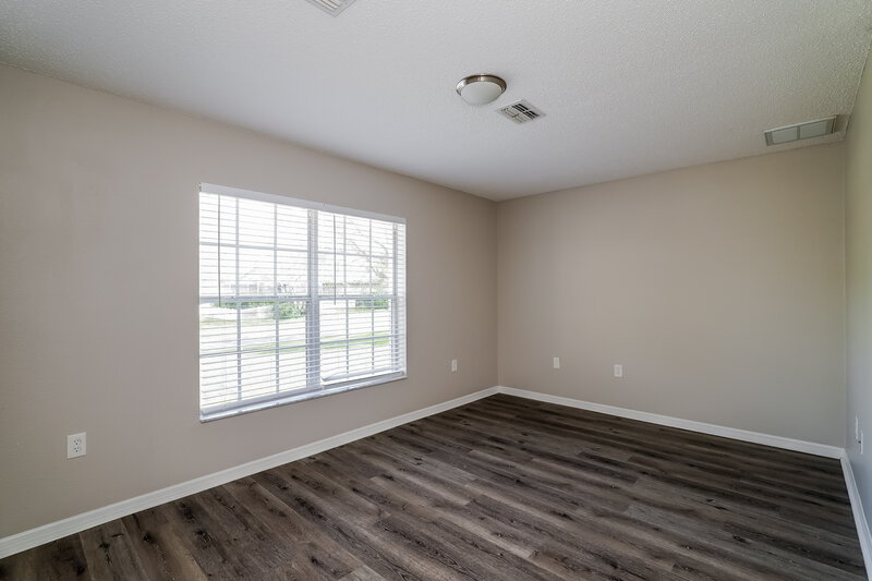 2,055/Mo, 10312 Fairchild Road Spring Hill, FL 34608 Bedroom View