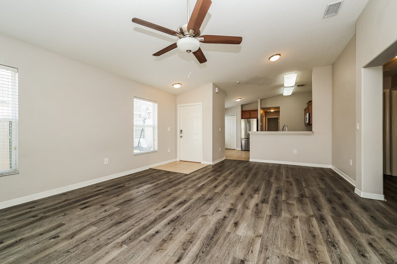 2,030/Mo, 7338 Lumber Port Dr Ruskin, FL 33573 Dining Room View