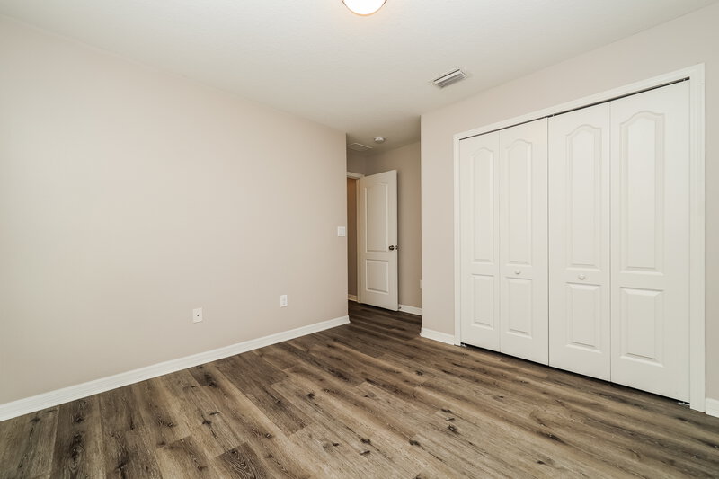 2,030/Mo, 7338 Lumber Port Dr Ruskin, FL 33573 Bedroom View 2