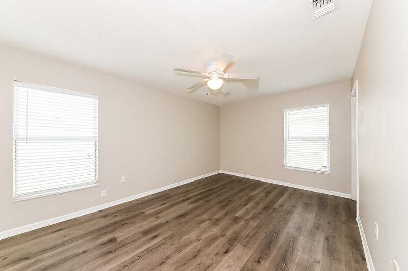 1,940/Mo, 1918 Peaceful Palm St Ruskin, FL 33570 Main Bedroom View