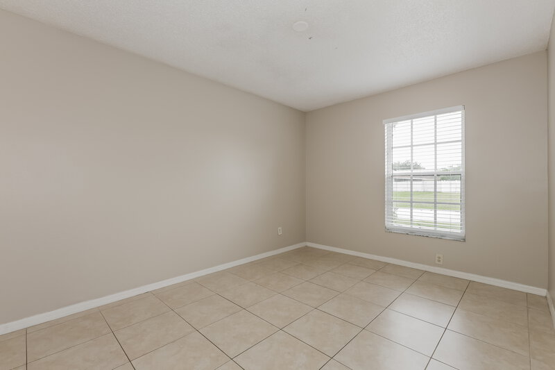 2,035/Mo, 12438 Dawn Vista Drive Riverview, FL 33578 Bedroom View 2