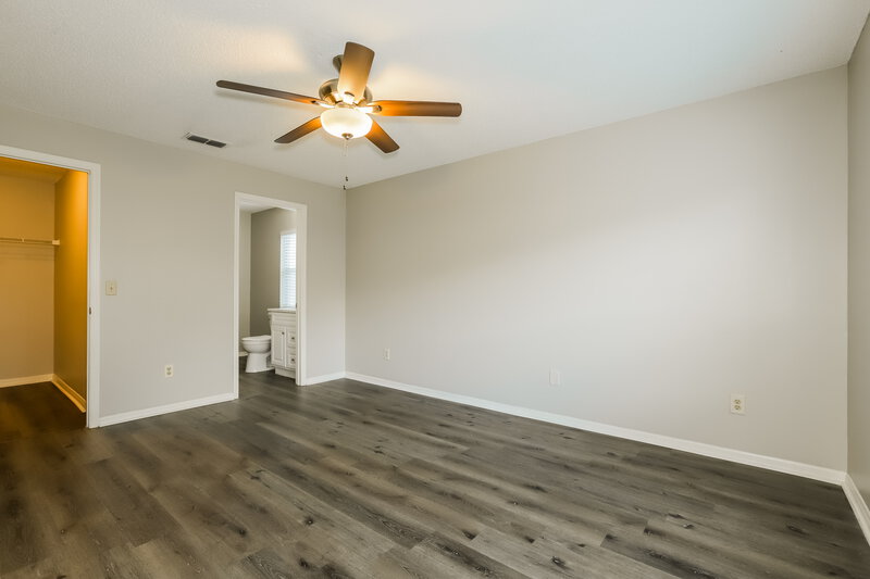 2,115/Mo, 4017 Levonshire Place Valrico, FL 33596 Main Bedroom View 2