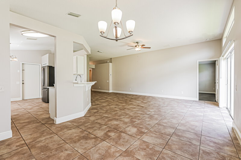 2,345/Mo, 10428 Hunters Haven Blvd Riverview, FL 33578 Dining Room View