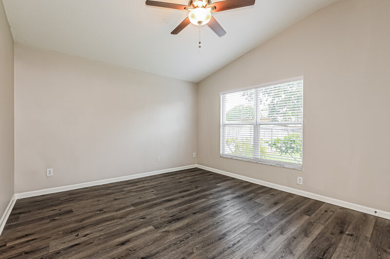 2,345/Mo, 10428 Hunters Haven Blvd Riverview, FL 33578 Main Bedroom View