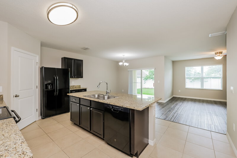 2,105/Mo, 3781 Bramblewood Loop Spring Hill, FL 34609 Kitchen View