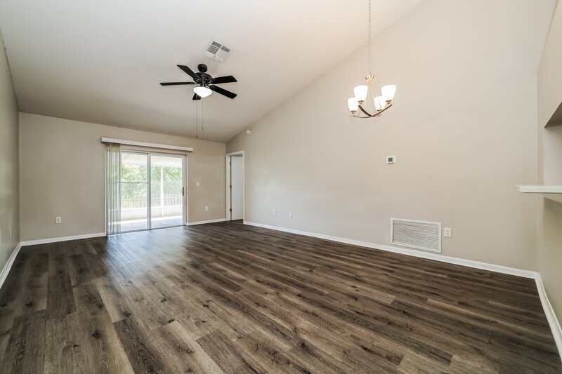 1,915/Mo, 206 Lookout Dr Apollo Beach, FL 33572 Dining Room View