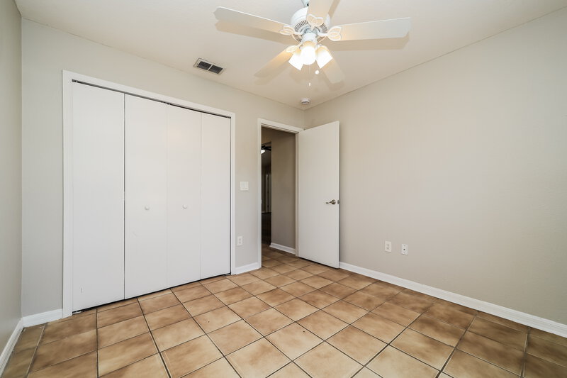 1,915/Mo, 206 Lookout Dr Apollo Beach, FL 33572 Bedroom View