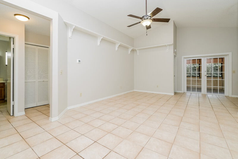 1,955/Mo, 1604 Spinning Wheel Dr Lutz, FL 33559 Living Room View 2