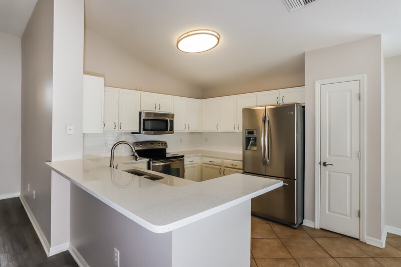 2,410/Mo, 11306 Yeager Ct Riverview, FL 33578 Kitchen View