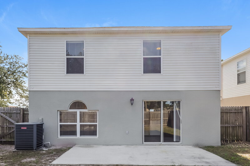 2,190/Mo, 11162 Summer Star Dr Riverview, FL 33579 Rear View