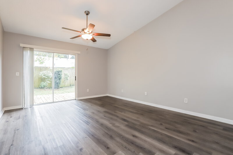 3,670/Mo, 1011 Hardwood Dr Valrico, FL 33596 Living Room View