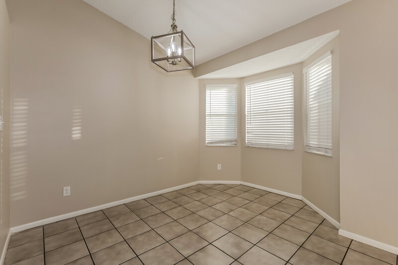 2,015/Mo, 227 Belfort Pl Valrico, FL 33594 Dining Room View