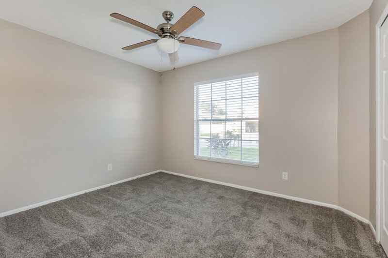 2,015/Mo, 227 Belfort Pl Valrico, FL 33594 Bedroom View