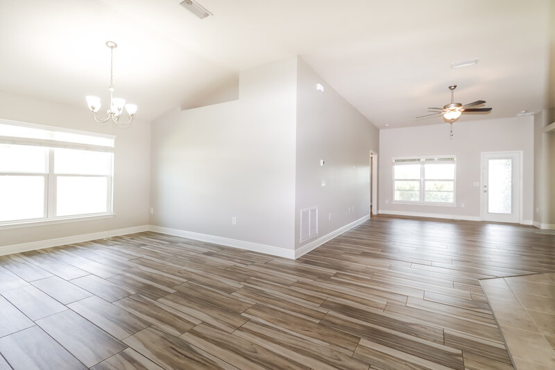 2,190/Mo, 13255 Niti Dr Hudson, FL 34669 Dining Room View