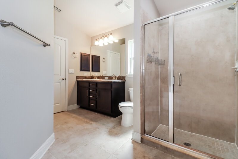 2,190/Mo, 13255 Niti Dr Hudson, FL 34669 Main Bathroom View