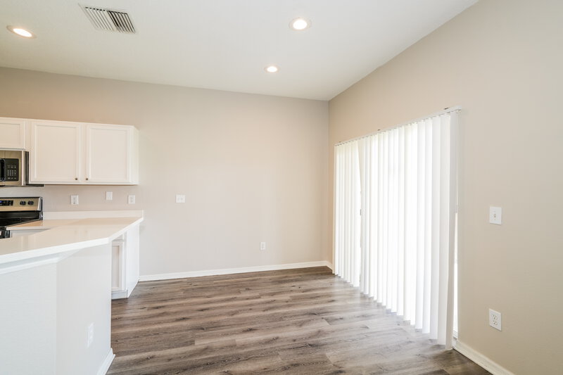 2,030/Mo, 748 Star Pointe Dr Seffner, FL 33584 Breakfast Nook View