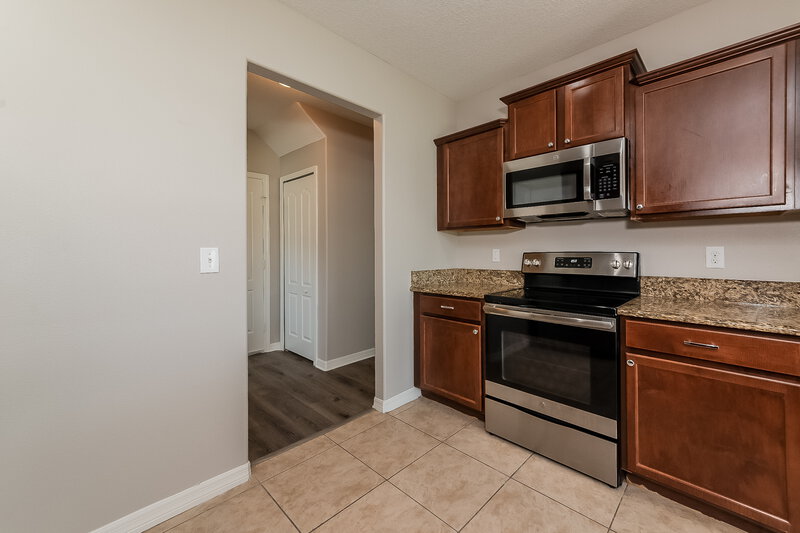 2,035/Mo, 1021 Seminole Sky Drive Ruskin, FL 33570 Kitchen View 2