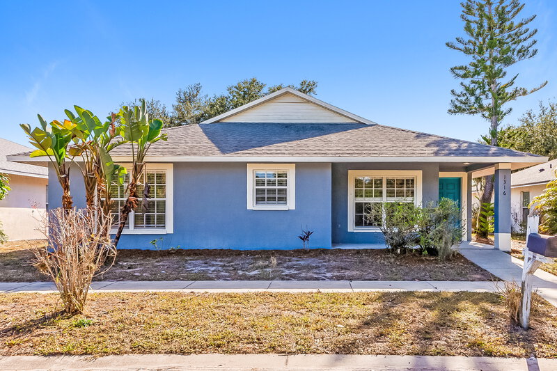 1,975/Mo, 1316 Bayou Pass Dr Ruskin, FL 33570 External View