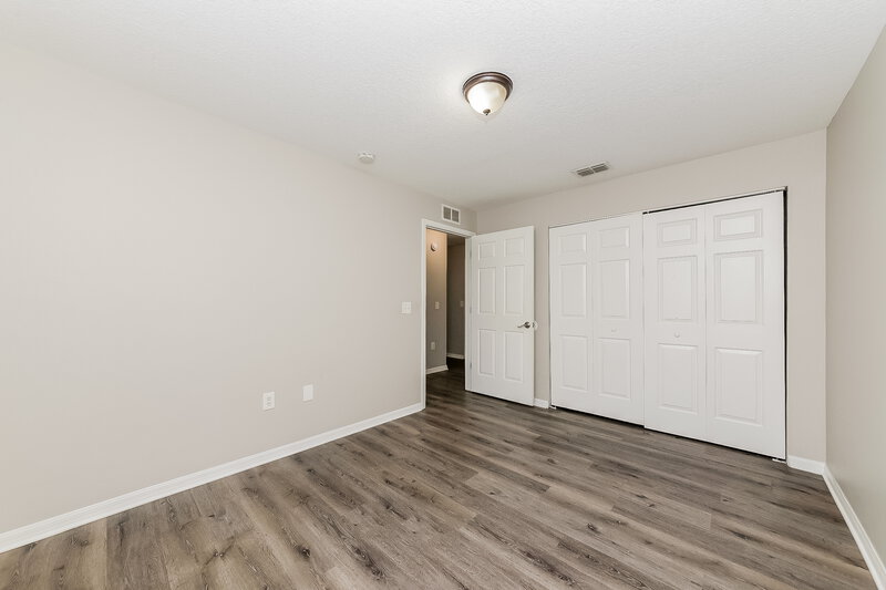 1,975/Mo, 1316 Bayou Pass Dr Ruskin, FL 33570 Bedroom View 2