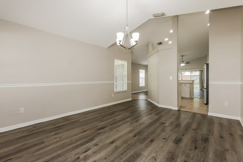 2,195/Mo, 6514 Summer Cove Dr Riverview, FL 33578 Dining Room View 2