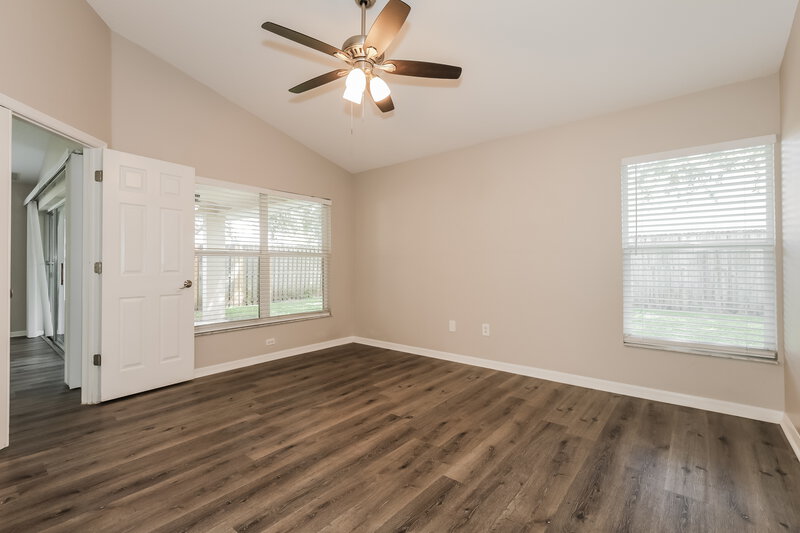 2,195/Mo, 6514 Summer Cove Dr Riverview, FL 33578 Main Bedroom View
